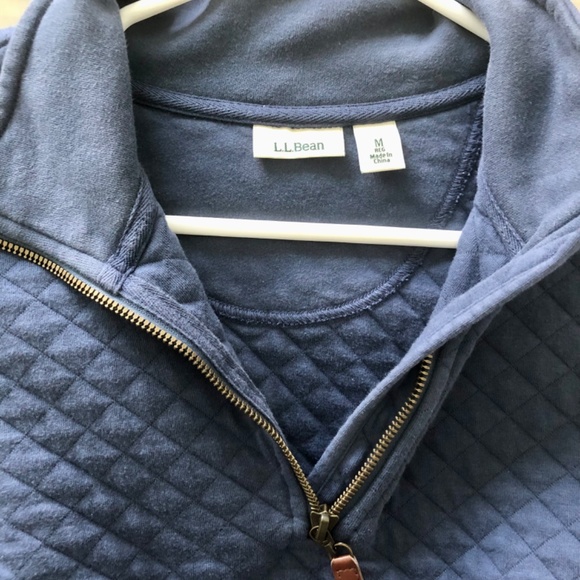 LL Bean Women’s Quilted Quarter Zip Pullover - Picture 3 of 3
